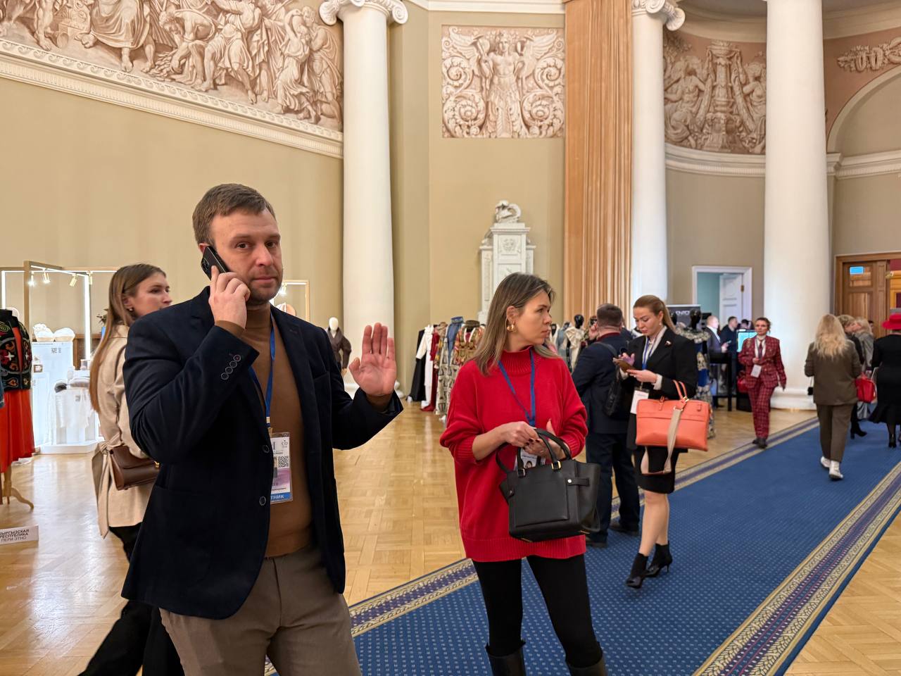 Изнанка модной индустрии в 2025 году: наши выводы после участия в международном форуме